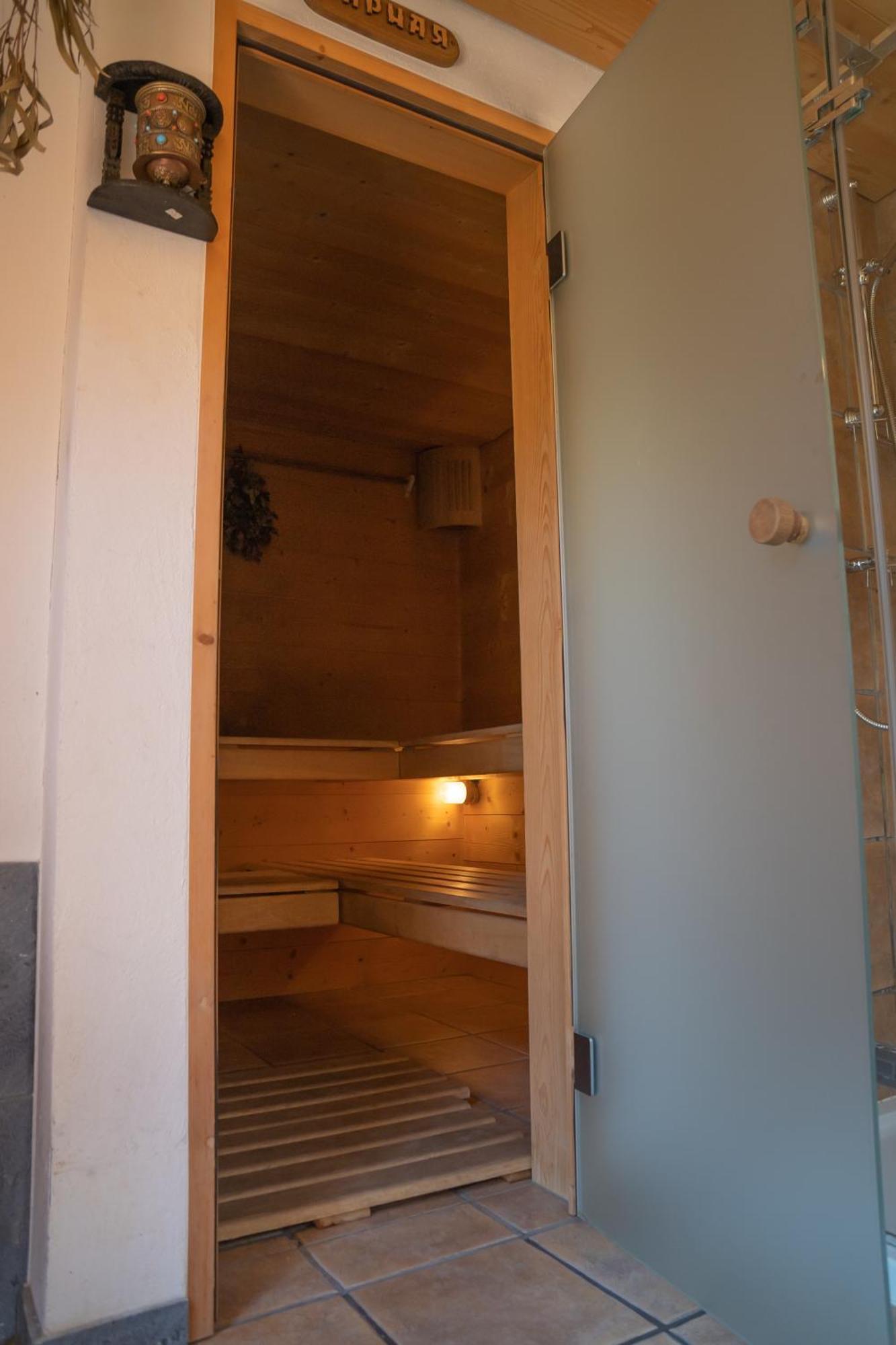 Mols Doodle'S Amazing Chalet -Walensee - Flumserberg - Churfirsten - Heidiland - Pool - Sauna מראה חיצוני תמונה
