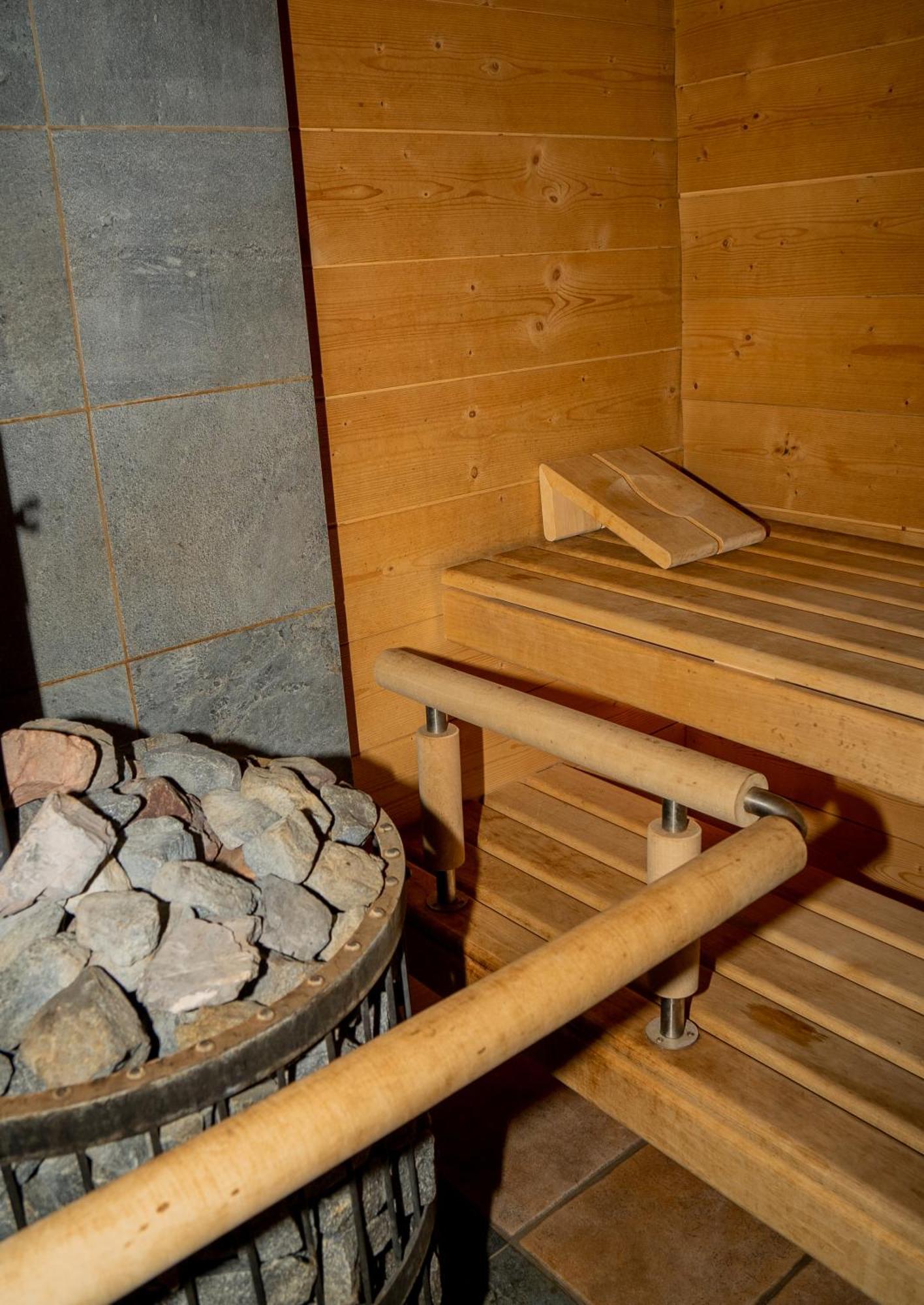 Mols Doodle'S Amazing Chalet -Walensee - Flumserberg - Churfirsten - Heidiland - Pool - Sauna מראה חיצוני תמונה