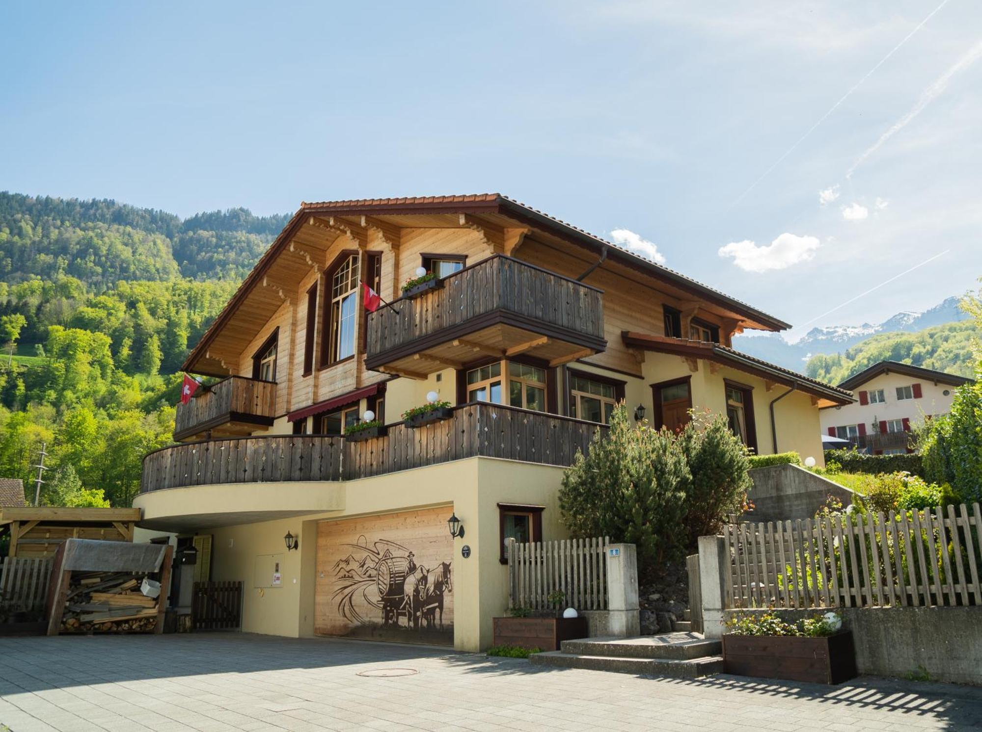 Mols Doodle'S Amazing Chalet -Walensee - Flumserberg - Churfirsten - Heidiland - Pool - Sauna מראה חיצוני תמונה